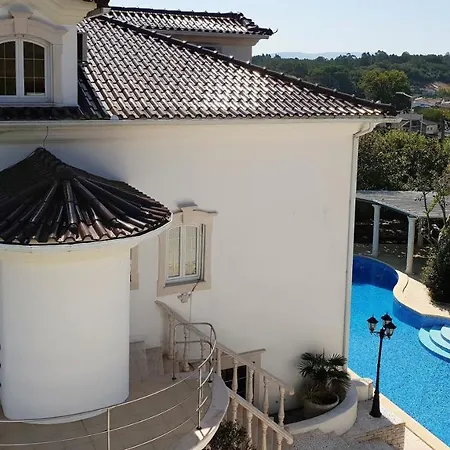 Crystal Residence Lejlighed Arnal