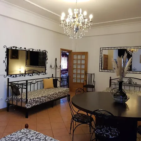 Crystal Residence Lejlighed